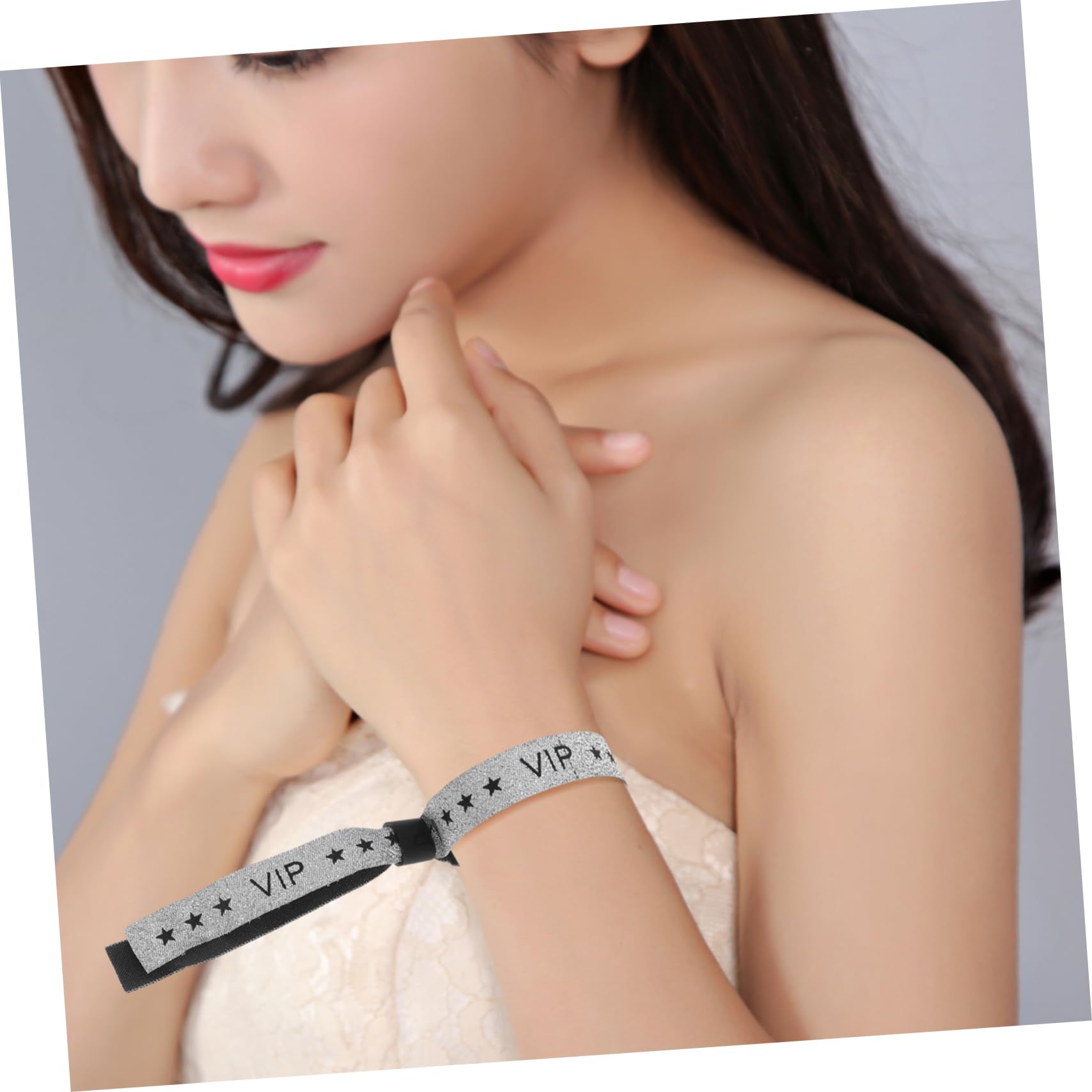 SHOWERORO 100piezas Pulseras De Identificación Para Fiestas Conciertos Deportes Elegantes Ajustables Coleccionables