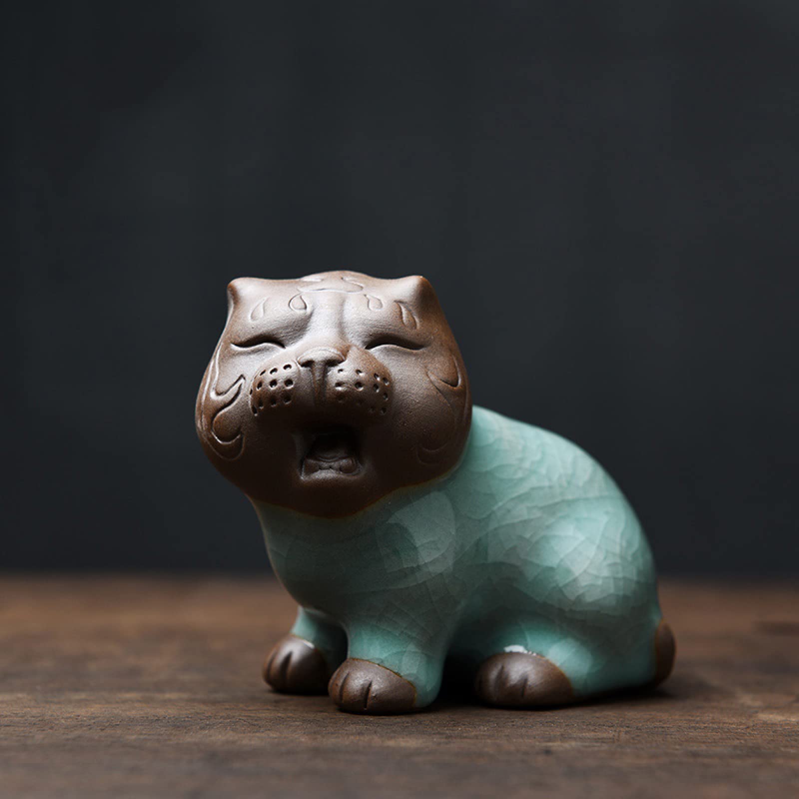 Dytartzx Ceramic Ornament Tiger Handcrafted Sculpture Garden Animals Arts Decor For Home Office Car Dashboard Gift