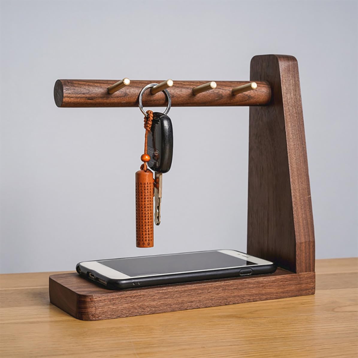 Retro Schlüsselboard Magnetisch aus Walnussholz für Schlüssel und Masken