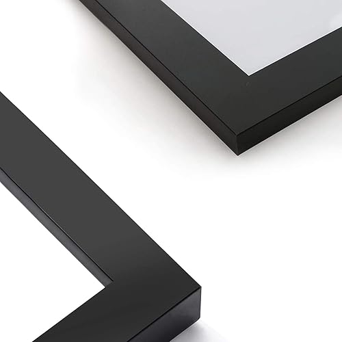 Miniatura 4 de Adeco PF9105 - Marco de fotos decorativo de madera negra para colgar en la pared, 29 aberturas, varios tamaños entre 3.25 x 2.75 pulgadas y 4.5 x 4