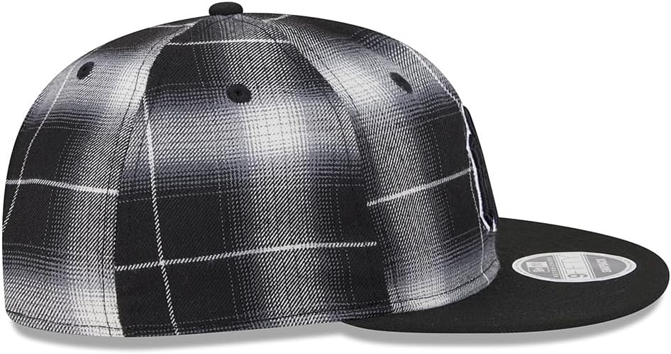 New Era NY New York Yankees 9FIFTY Black and White Plaid Retro Crown Snapback Cap, Adjustable Hat