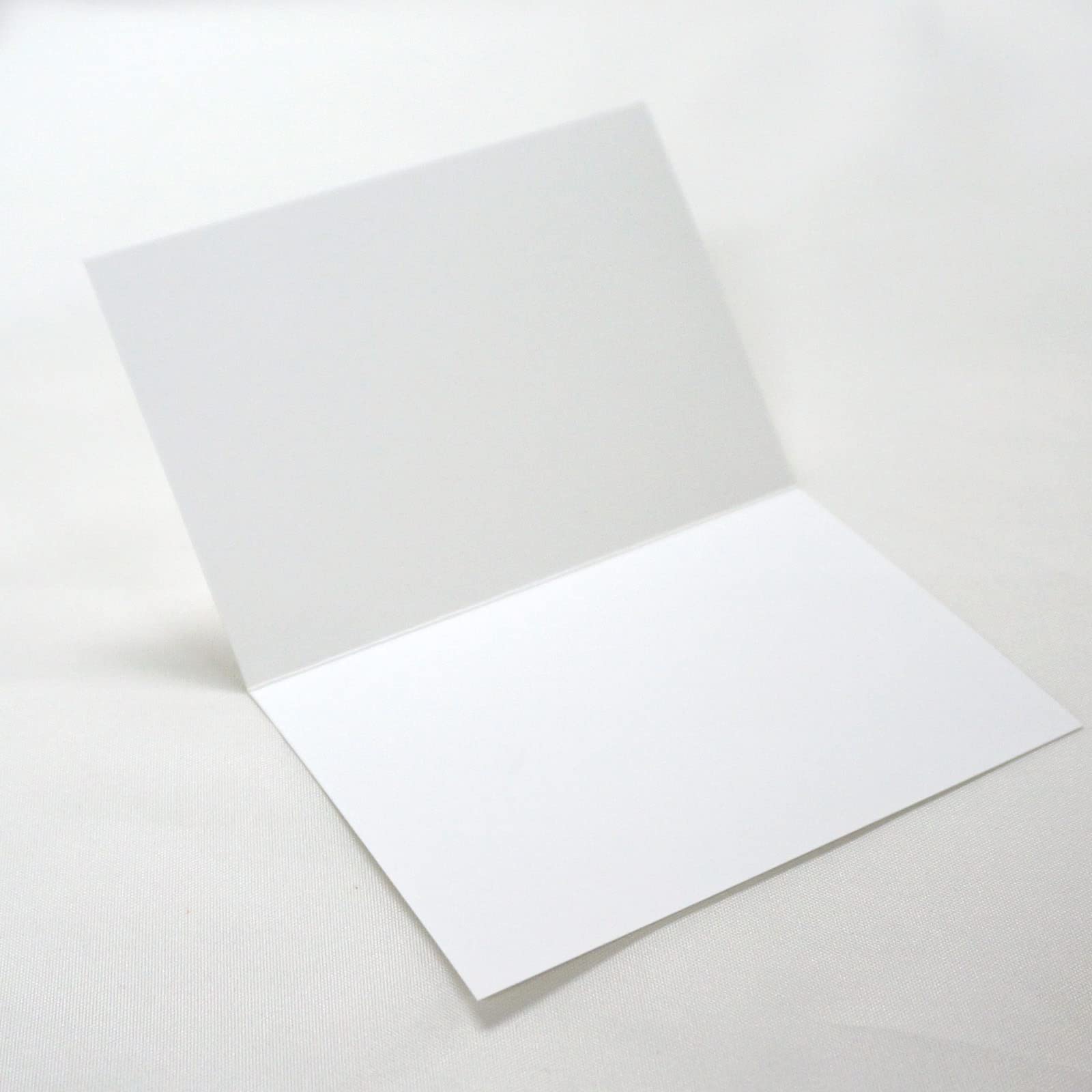 招待状を挟む紙とシール 貼ってはがせるシール用紙 A4 5枚入り – ナカトシ産業 Nakatoshi