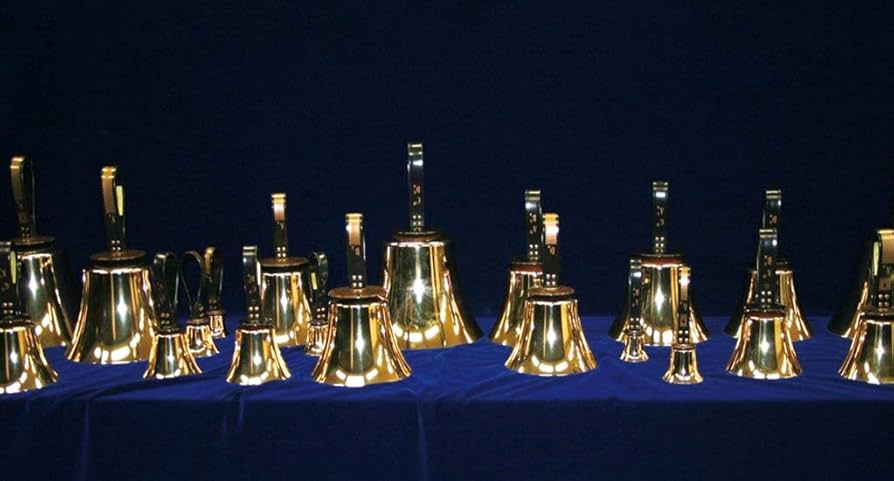 カノン~イングリッシュ・ハンドベル作品集~: Amazon.sg: Music