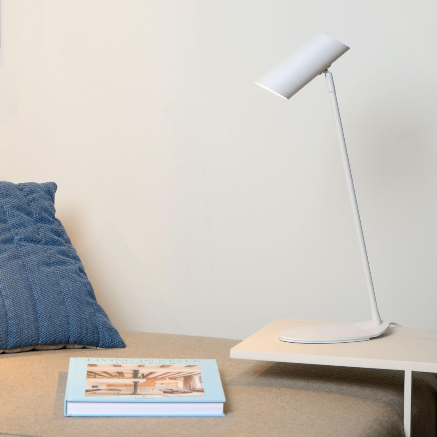 Licht-Erlebnisse Tischleuchte Metall Weiß Schreibtisch Büro GU10 schwenkbar Modern Lesen Arbeiten H:54 cm Schreibtischlampe Wohnzimmer