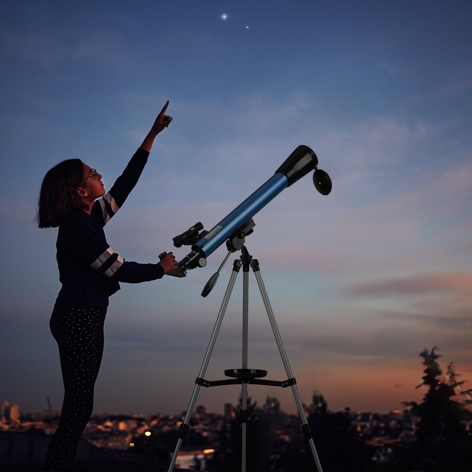 Télescope avec détecteur de points rouges, télescope astronomique multi-couches avec ouverture de 50 mm pour enfants et débutants, trépied rétractable, avec adaptateur de téléphone