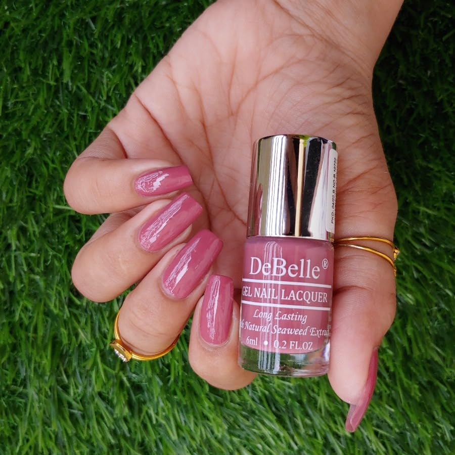 Image of DeBelle Gel Nail Polish Magical Misha(Dark Magenta Mauve Nail Paint)|Non UV - Gel Finish |Chip Resistant | Seaweed Enriched Formula| Long Lasting|Cruelty and Toxic Free| 6ml