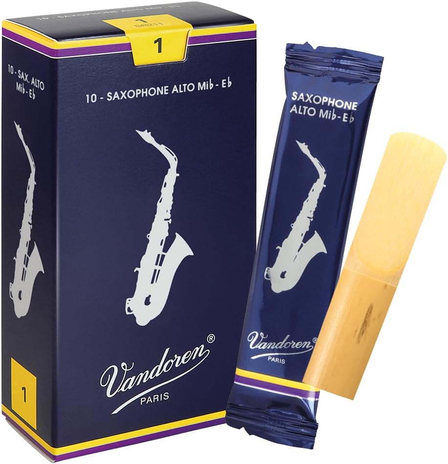 Vandoren Traditional Alto Saxophone Reeds Strength 1