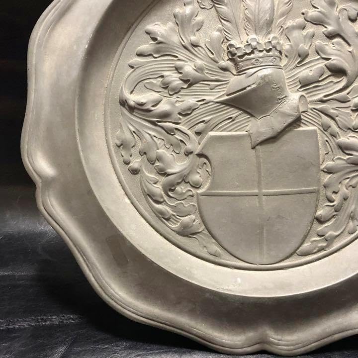 西洋騎士 ブロンズの盾 金属工芸品 珍品◼️蔵からカッコイイ西洋騎士