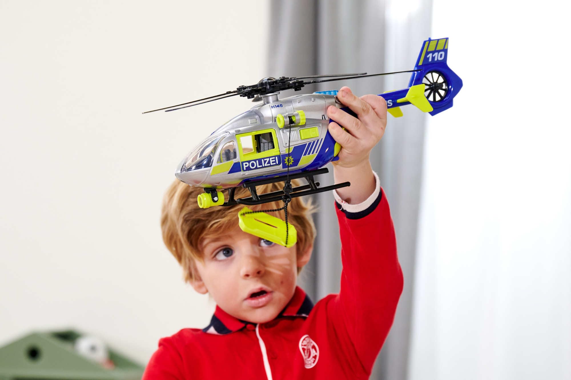 Dickie 203716028038 Police helikopter ze światłami, dźwiękiem, wciągarką i noszami, 203716028038