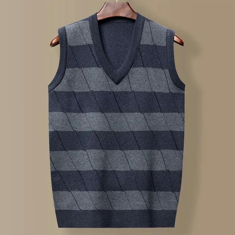 Men's Thickened knitted vest Casual Sweater Tank Top Autumn and Winter Warm Men's Vest2