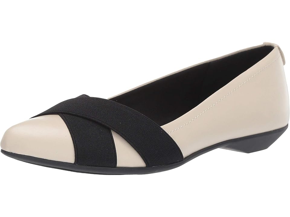 

Anne Klein Sport Oalise (White) Women's Shoes