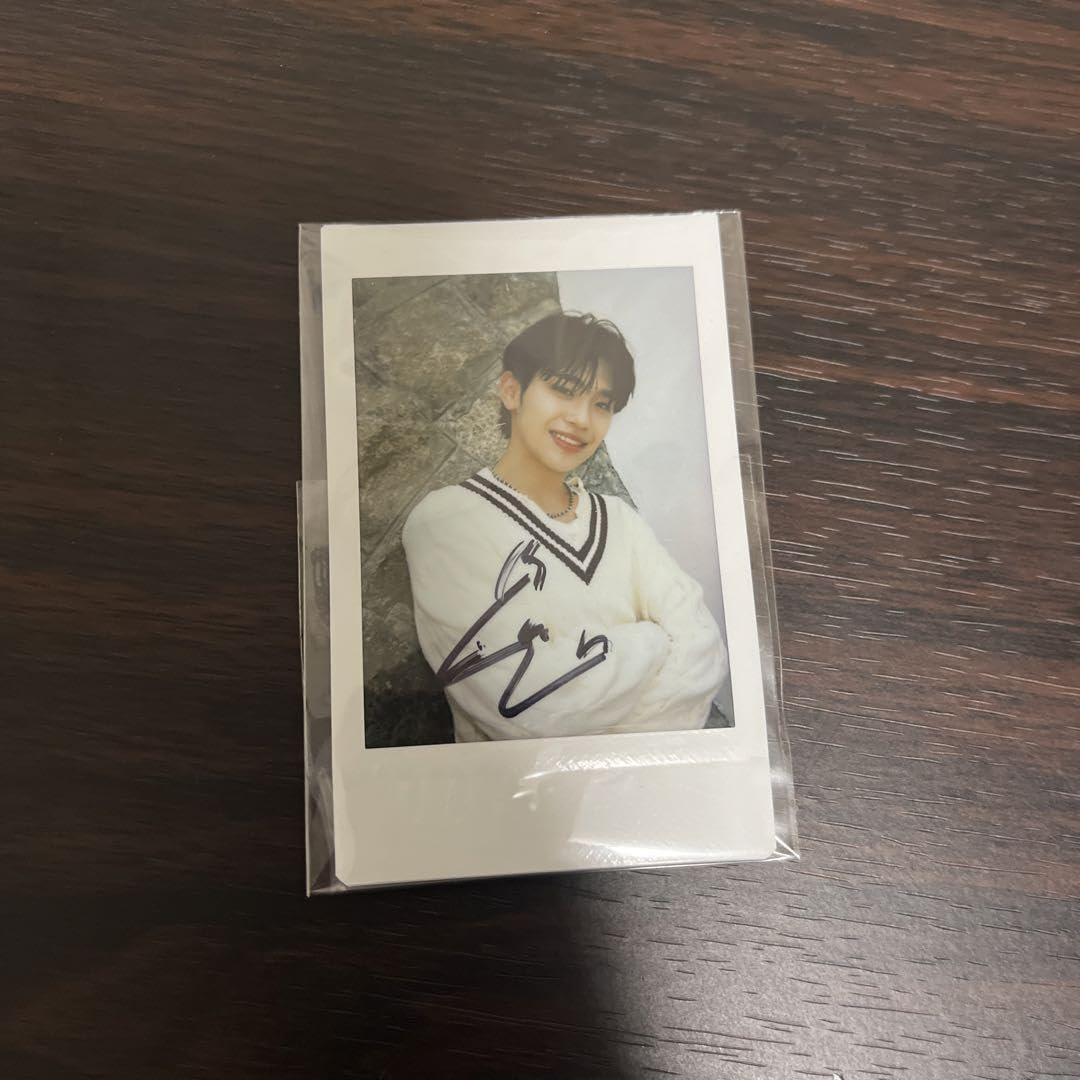 Amazon.co.jp: キムテレ 直筆サイン入りチェキ ポラロイド : おもちゃ 