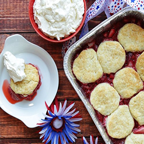 Reynolds Kitchens Bakeware Aluminum Pans with Lids, Blue, 13x9 Inch, 2 Count