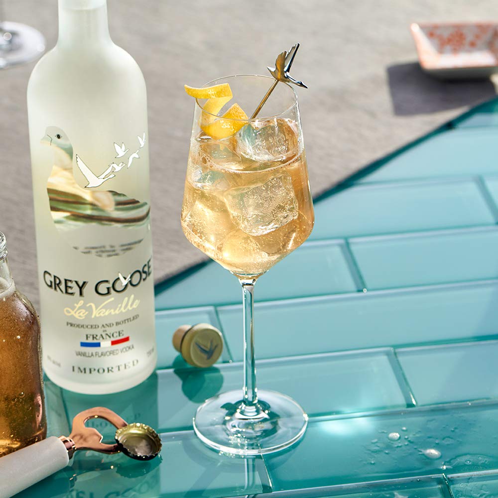 Grey Goose La Vanille Flavored Vodka (1 x 0.7 l)