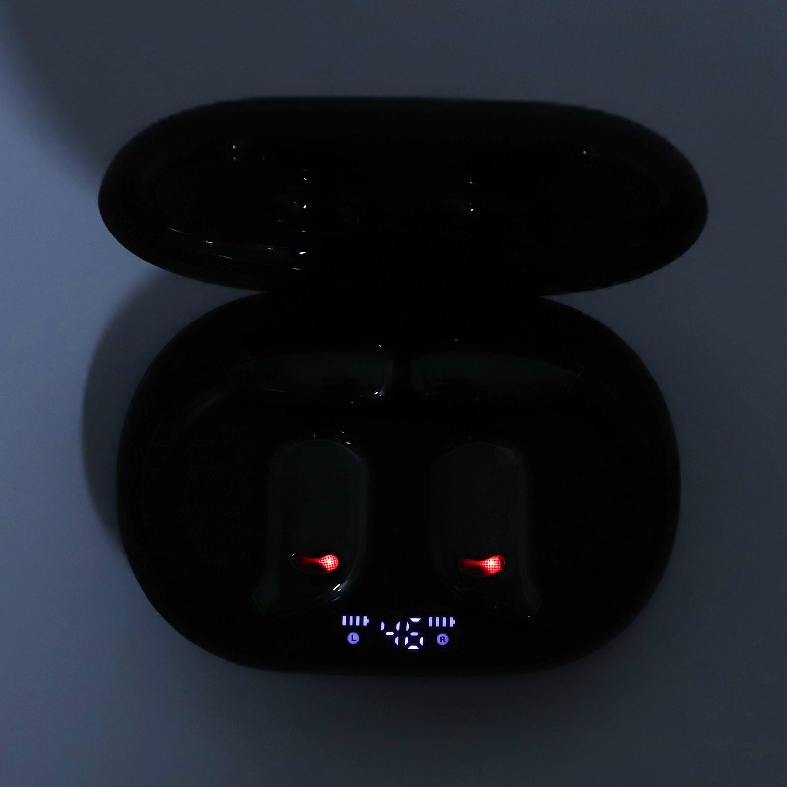 Auricolari per Traduzione AI in Tempo Reale 144 Lingue Auricolari per Traduttore 5.49 con Suono ANC HD 3 modalità Accenti Traduttore per Viaggiatori, Affari e Studenti di (BLACK)