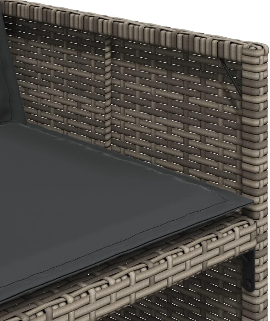 vidaXL Chair close-up with cushion