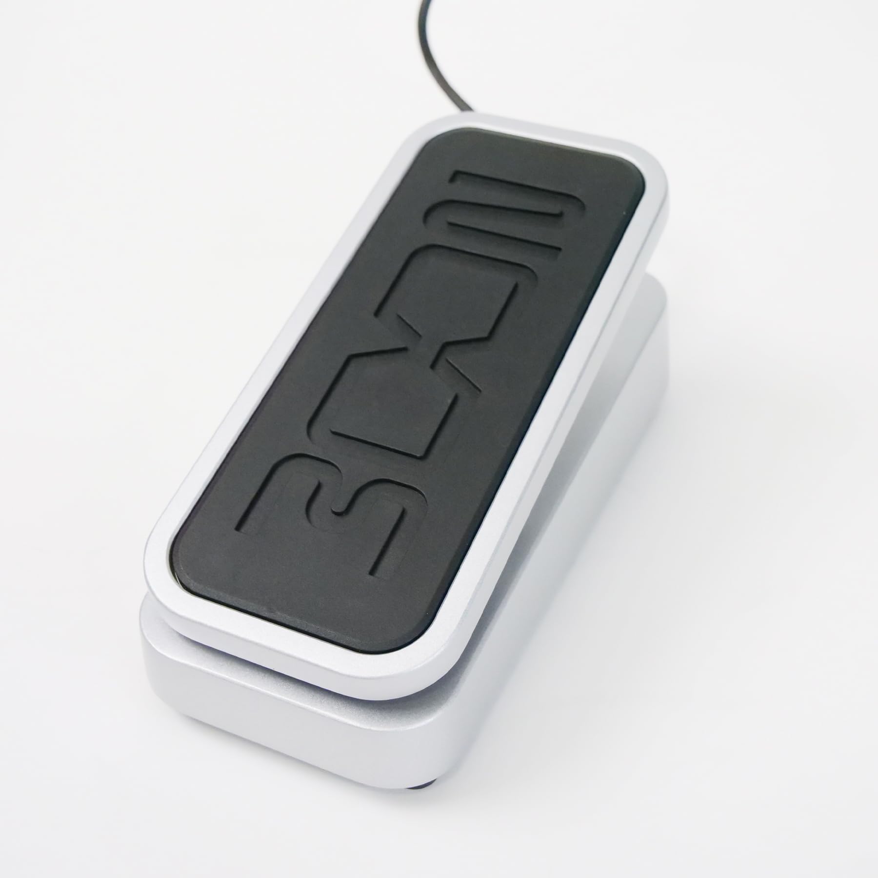 Amazon | ZOOM(ズーム)ズーム エクスプレッションペダル FP02M メタル