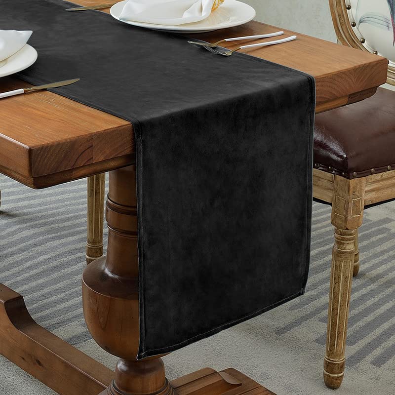 Longue nappe de thé Xiao Hua noir 300 cm au design minimaliste chic