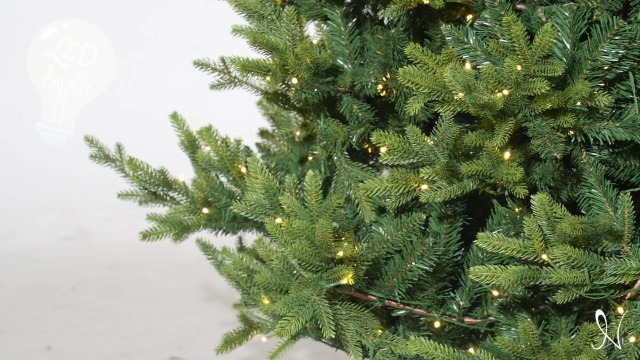 Amazon.com: Naomi Home Lujan 7.5ft Prelit Aritificial Christmas