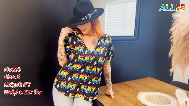 Maglietta Donna Pride Con Cuore Arcobaleno - T-shirt Manica Corta Per Gay Pride - LGBT - Taglie S-XXL