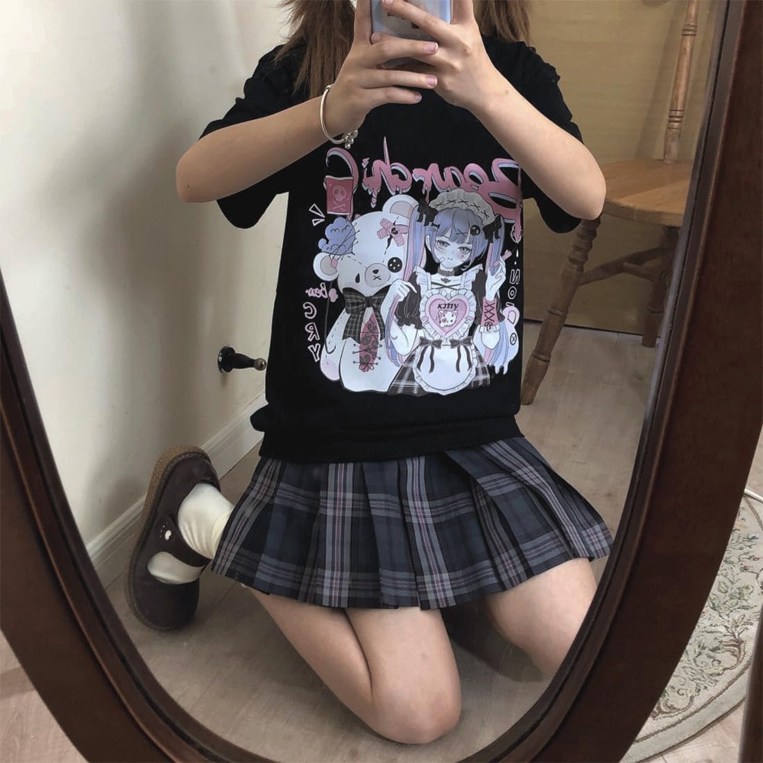 Harajuku Kawaii Pastel Goth Fashion Casual Style Soft Crewneck Cartoon Girl with Crying Bear Print T-Shirt - Image 3