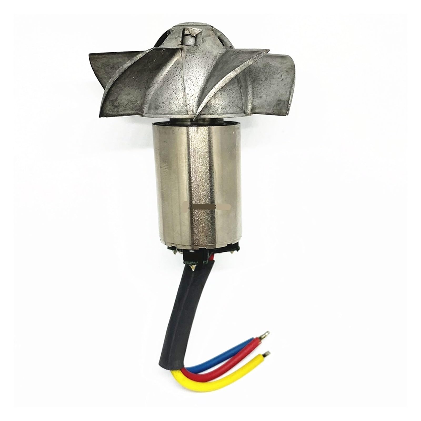 Ventilateur à tuyau métallique pour créer un système de ventilation sur modèle d'avion