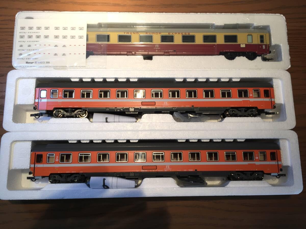 Amazon | 超極上 ROCO 64073 FS 3x TEE Lemano HOゲージ 3輌セット