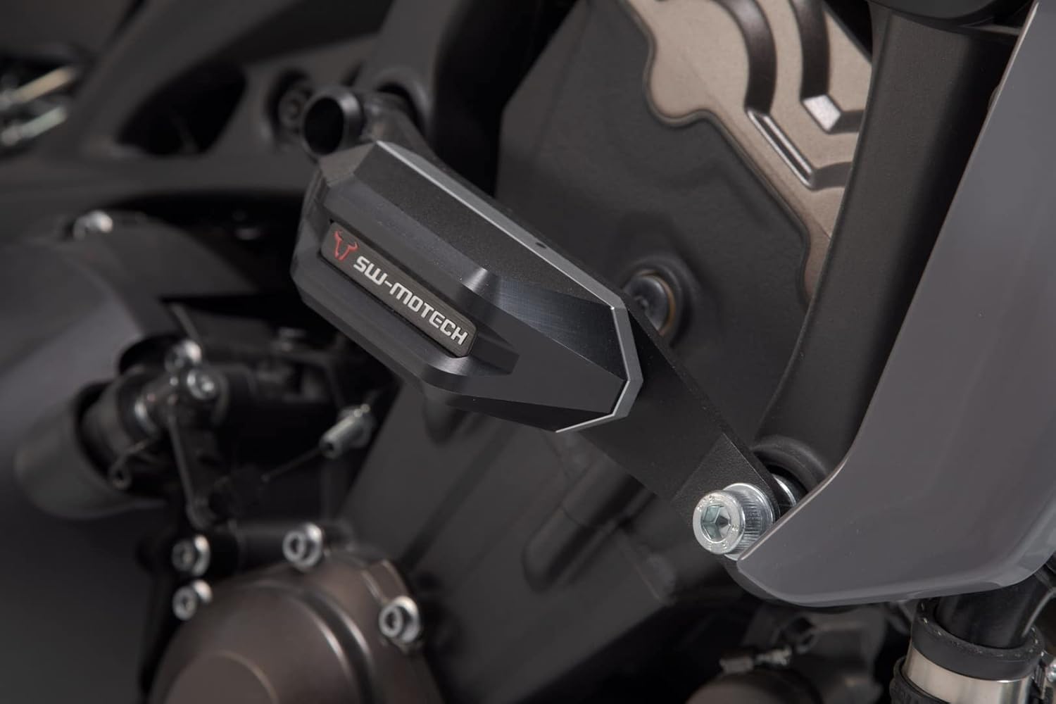 Slider Set for Frame SW-MOTECH Black. Yamaha Mt-09/Tracer, Xsr900/Abarth