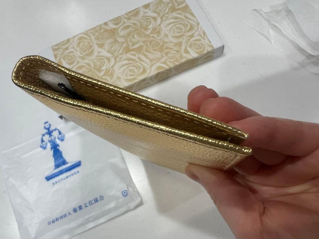 Amazon.co.jp: 皇居 長財布 ゴールド 金 : ファッション