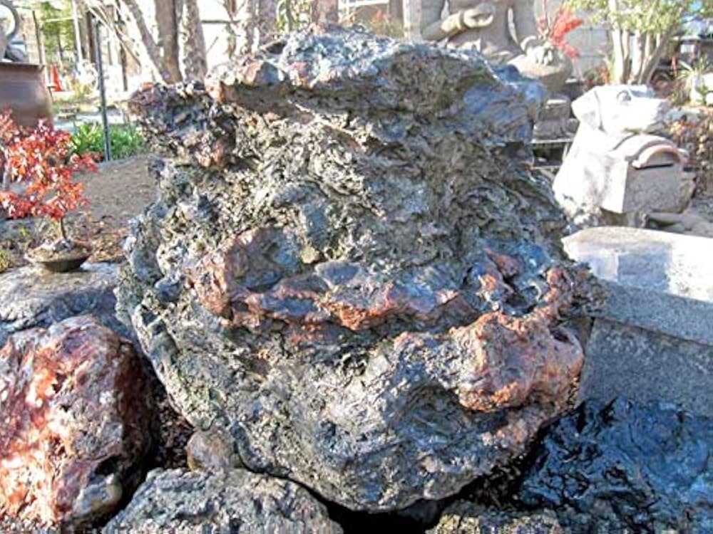 北海道産　赤幸太郎石　172キロ　庭石　鑑賞石　石　庭　置物　オブジェ 北海道産 赤幸太郎石 172キロ 庭石 鑑賞石 石 庭 置物 オブジェ