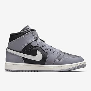 Amazon.co.jp: [ナイキ] エア ジョーダン 1 MID [W Air Jordan 1