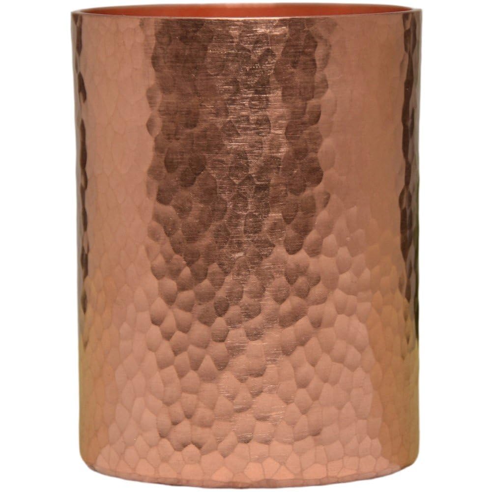 Vasos de cobre para beber de uso diario en cenas familiares y picnics