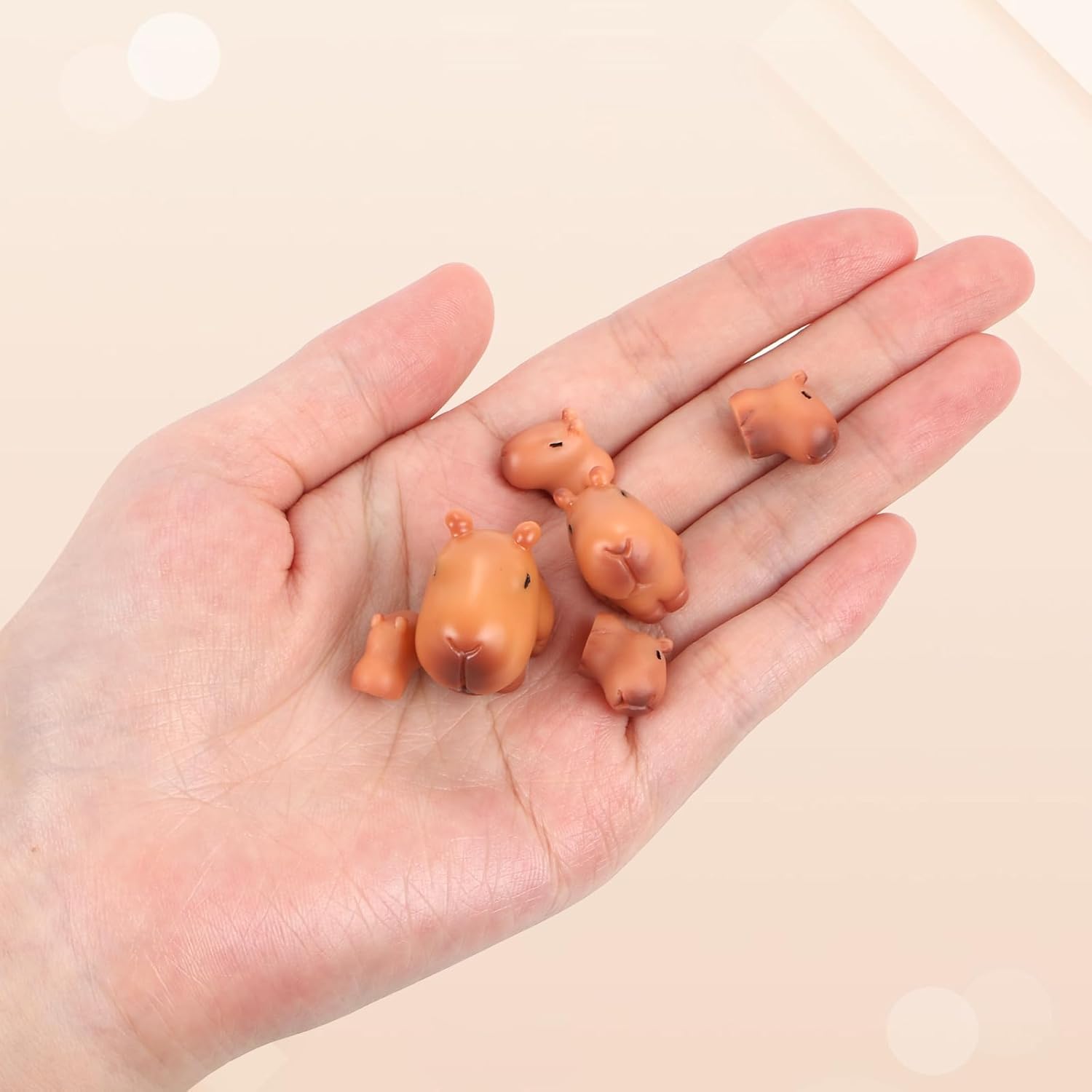 Capybara Family Figurines 6 Pieces Mini Capybara for Crafts Dollhouse Miniature Resin Animals for Fairy Garden Outdoor Decor Cake Toppers Decor