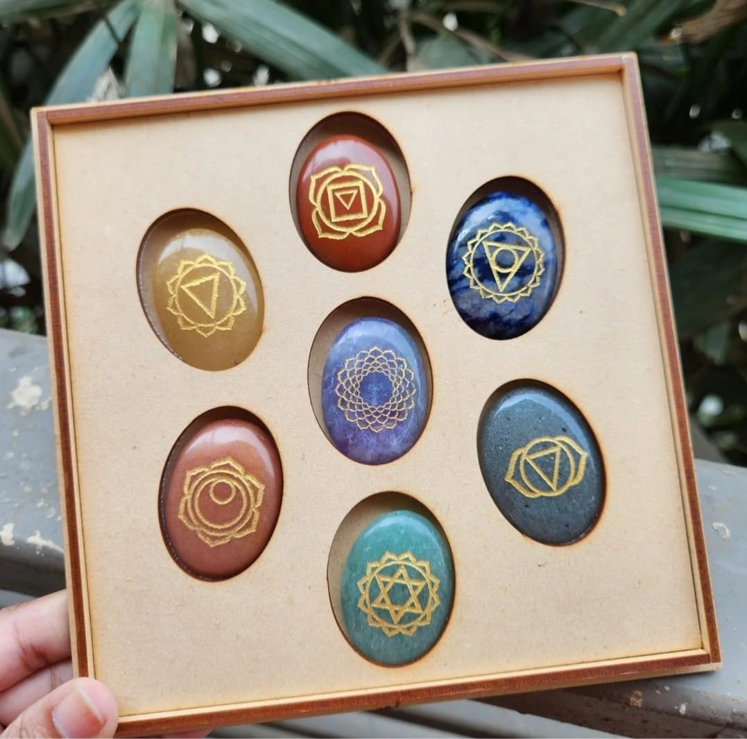 7 Chakra Engraved Reiki Crystal Set - Healing Gemstones for Reiki and ...