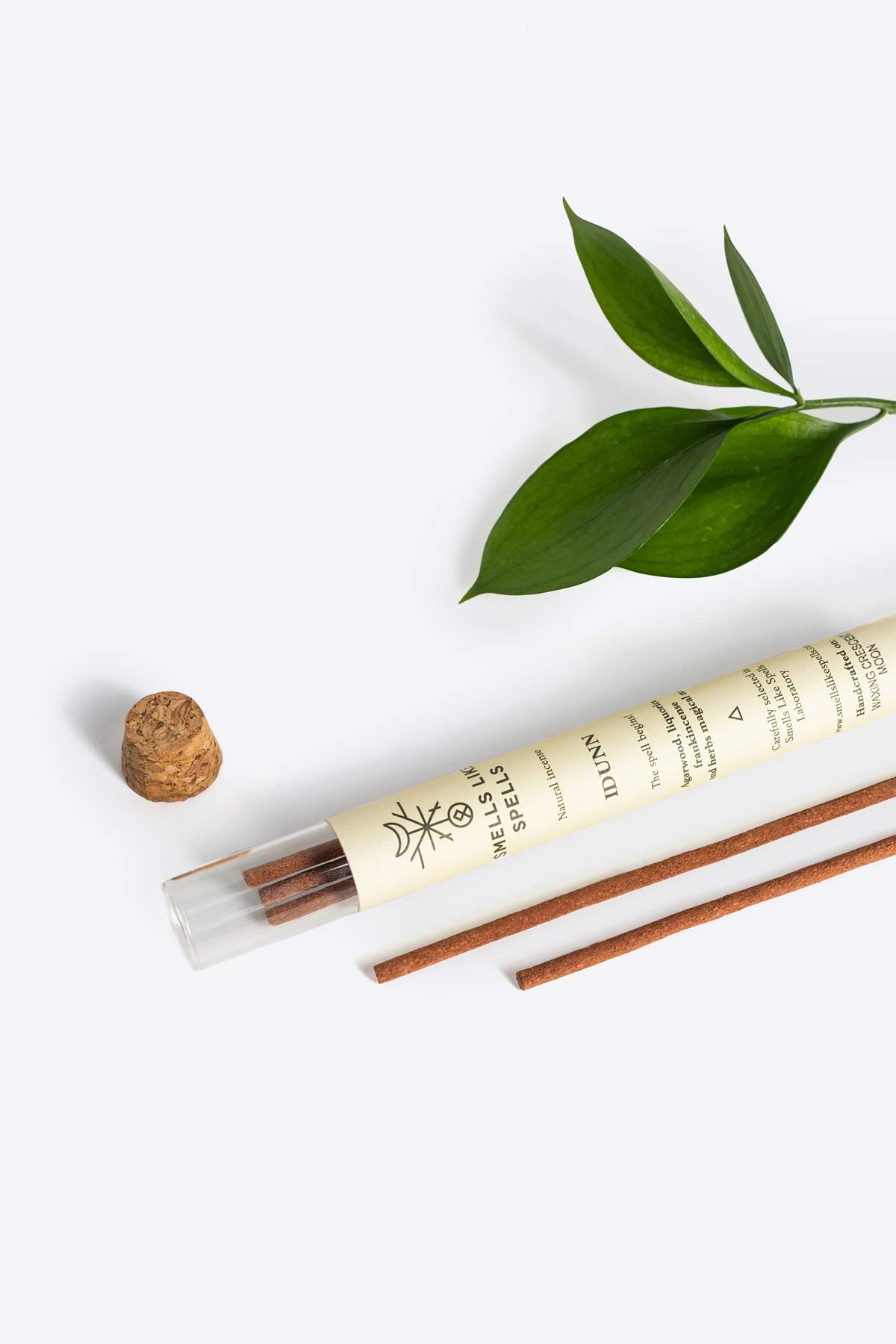 SMELLS LIKE SPELLS Natural hand crafted incense IDUNN - Agarwood, Liquarice, Frankincense