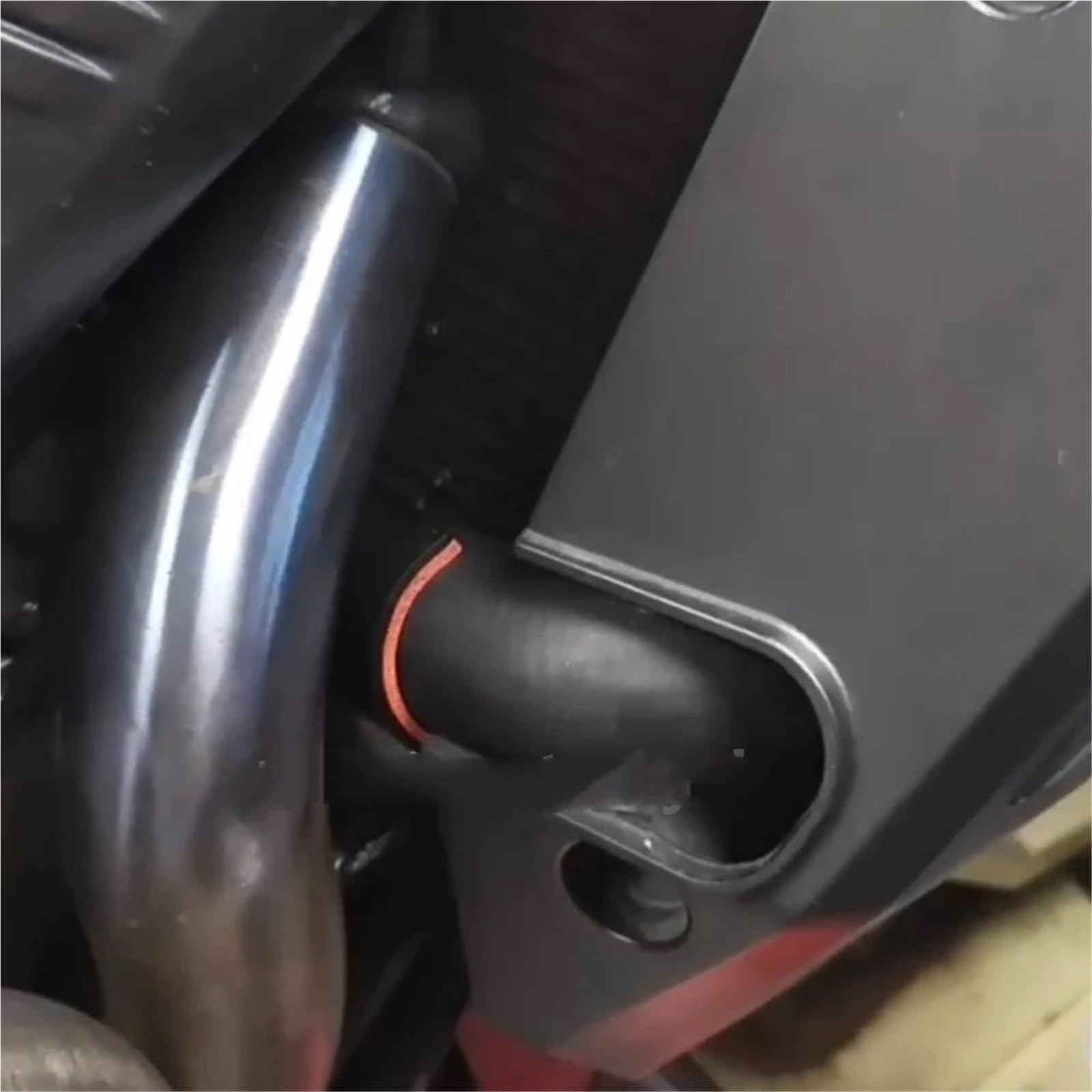 Osłona termiczna wydechu motocykla Pasuje do Harley Pan America 1250 RA1250 S 2021-2024 Akcesoria motocyklowe Osłona termiczna rury wodnej