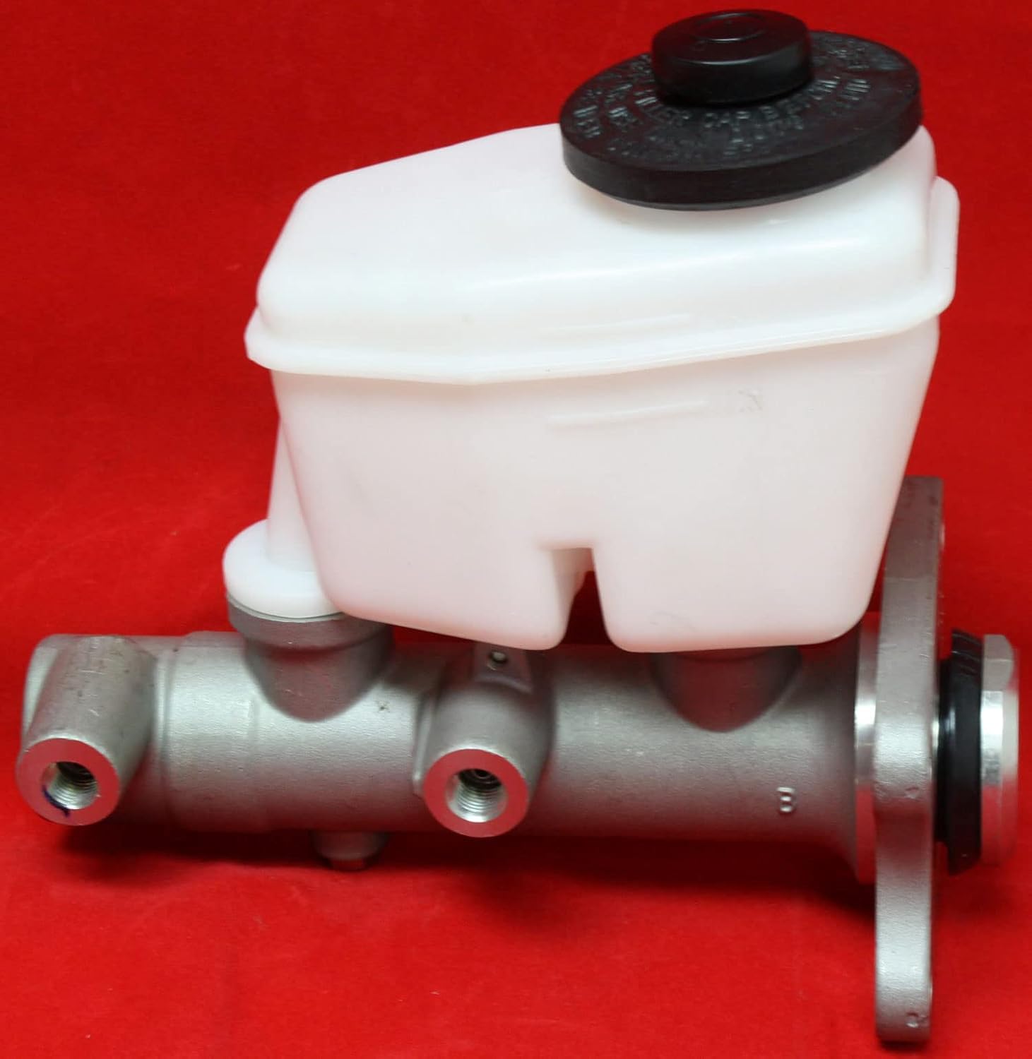 Garage-Pro Brake Master Cylinder Compatible with 1993-1995 Toyota Pickup, 1993-1996 4Runner, 1994-1998 T100 & 1993-1994 Land Cruiser