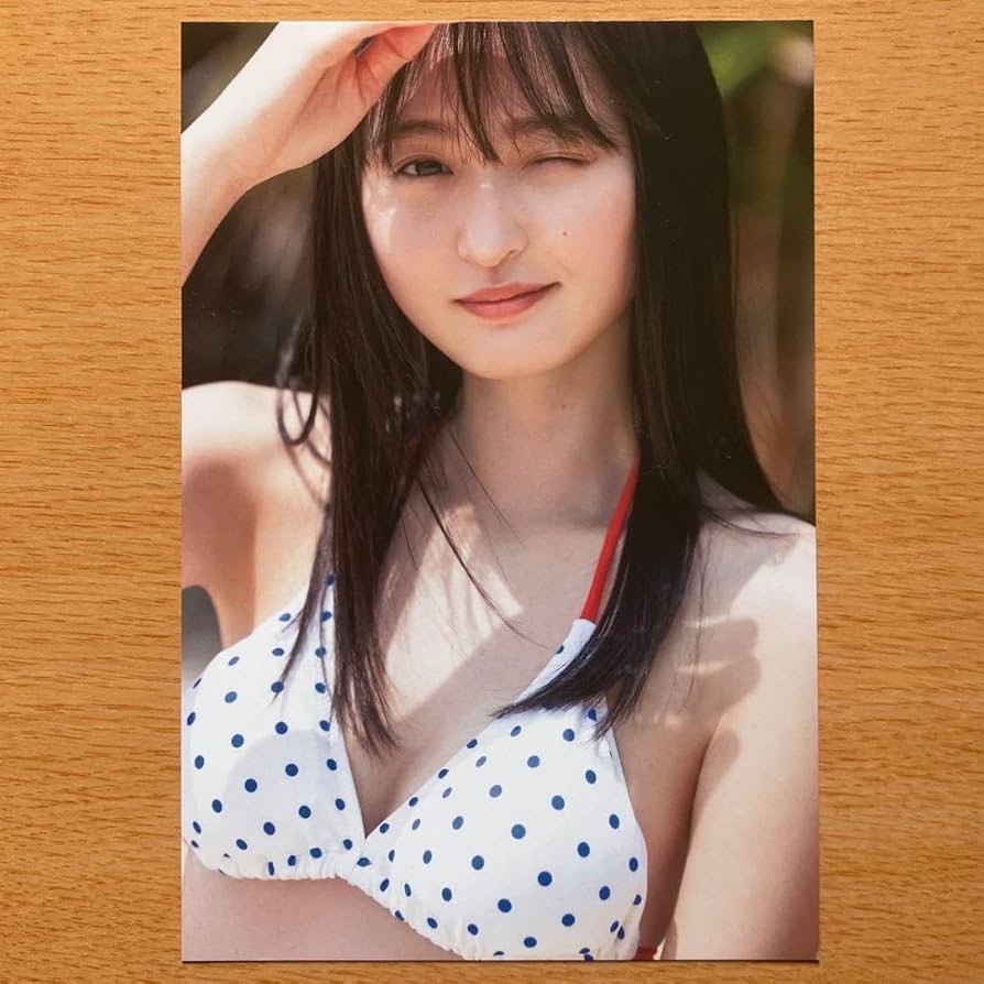 【封入特典 ポストカード】乃木坂46 遠藤さくら★写真集 可憐★ Amazon.co.jp: 乃木坂46 遠藤さくら 1st 写真集 「可憐」 封入