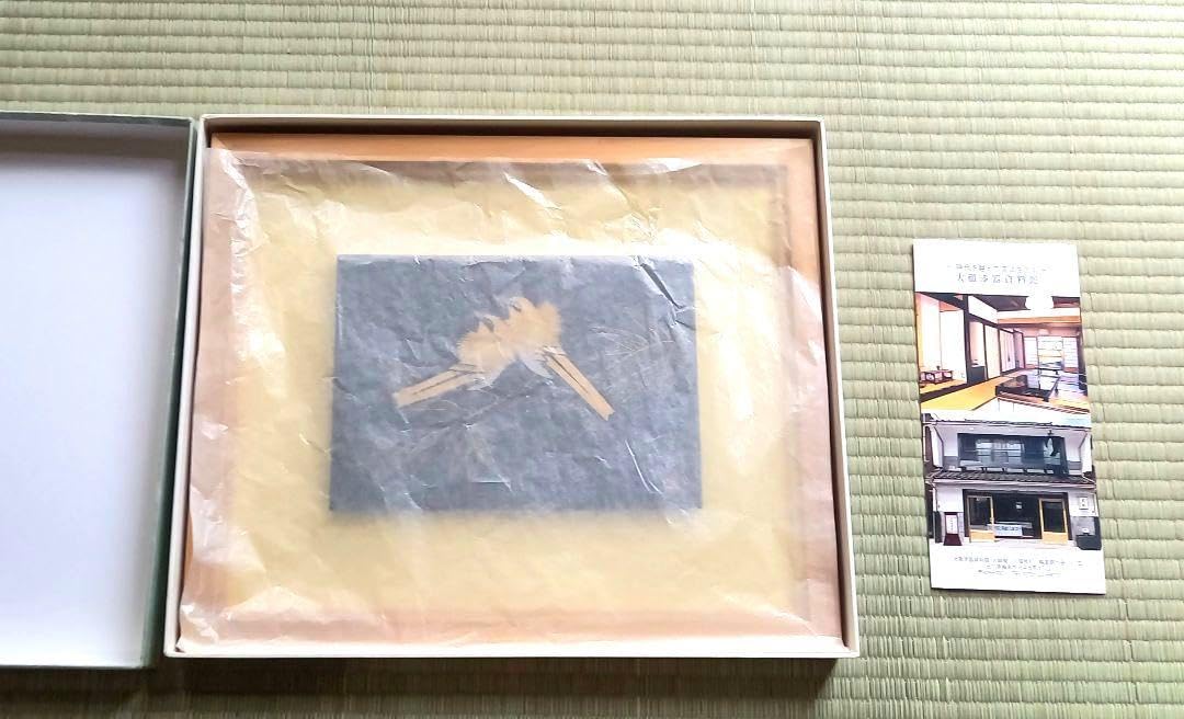 Amazon.co.jp: 輪島塗 漆芸額 福雀 : ホビー