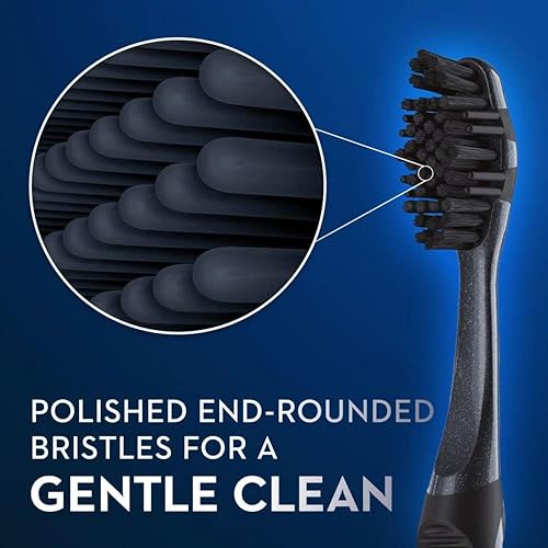 Miniatura 10 de Oral-B Terapia de blanqueamiento con cepillo de dientes de carbón suave 4 unidades