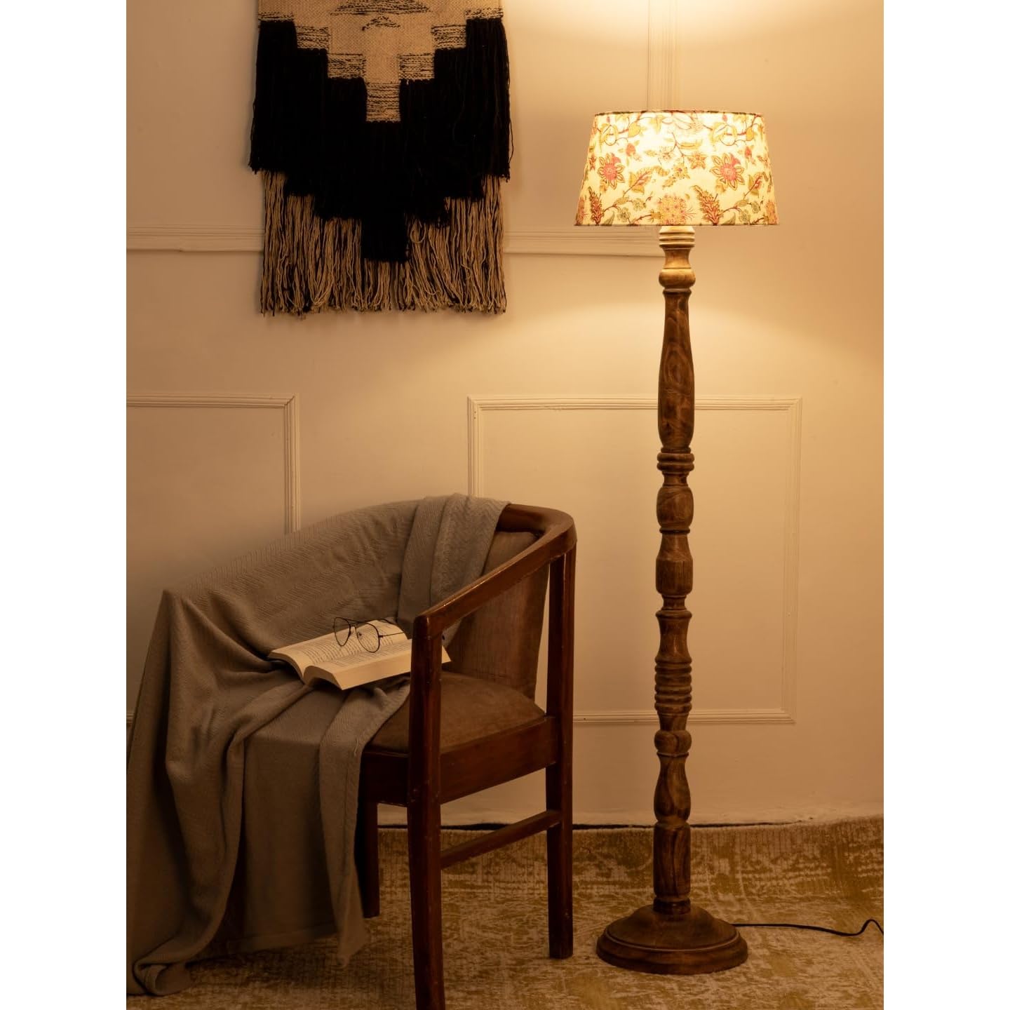 Green Girgit Wooden Brown Floor Lamp with Taper Red Daisy Multicolor Lamp Shade Rustic Wooden Floor Lamp with Floral Shade, Traditional Turned Column Design, Living Room Lighting (LED Bulb Included)-picture-12