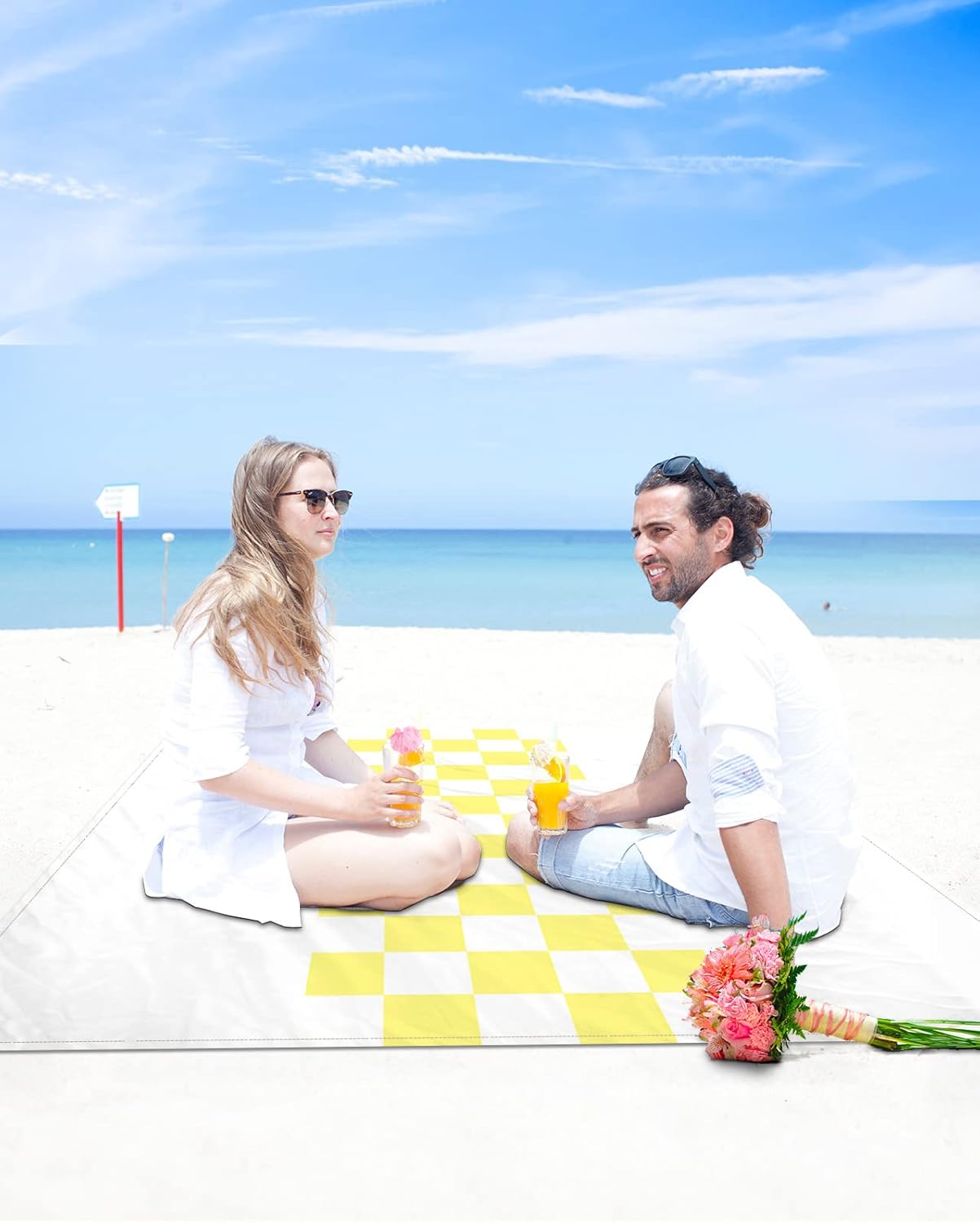 Country Style Farm Buffalo Plaid Beach Blanket Waterproof Sandproof Outdoor Picnic Mat 95"x80" Yellow and White Lightweight Large Beaach Blankets with 4 Stake & 4 Corner Pockets
