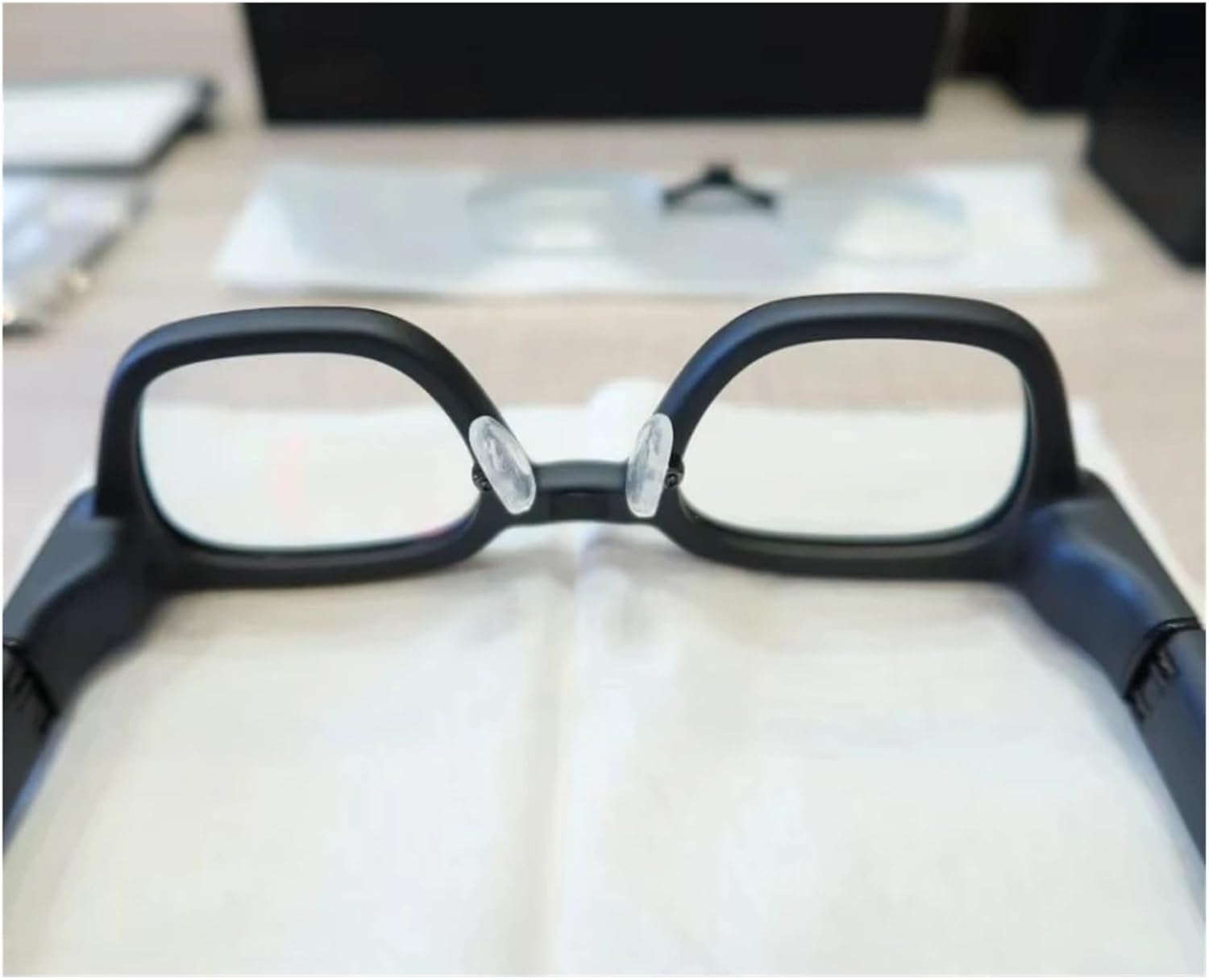 Compatible for INMO GO Smart AR Wireless Glasses AI Assistant Music/Call/Translation/Teleprompter/Navigation/Bluetooth Audio in Stock(GO with Lens)