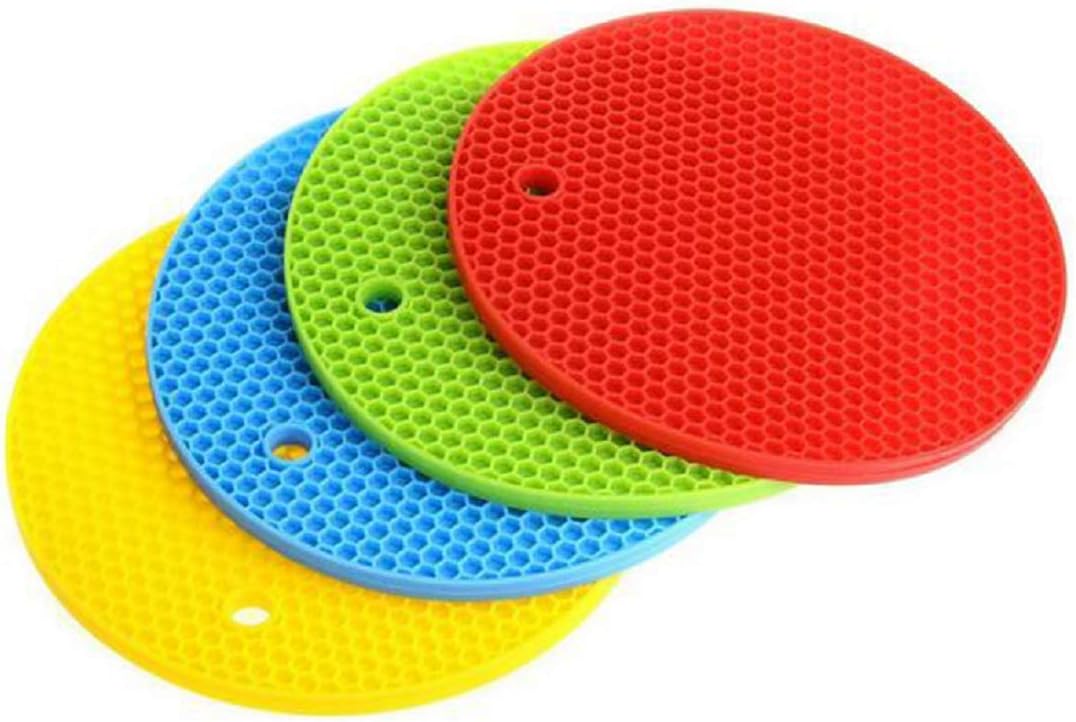 SHOPPOSTREET Round Shape Silica Gel Anti Heat Resistant Pot Holder Anti Slip Resistant Multipurpose Silicon Disc Pads (Set of 4)