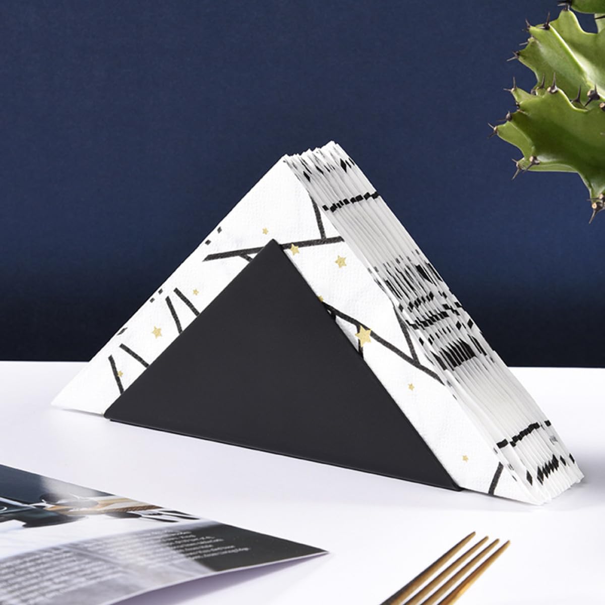 Servilleteros de Mesa de Acero Inoxidable 2 Unidades, Soporte Triangular Metálico Negro y Dorado, para Cocina, Restaurante y Cafetería, Dispensador Servilletas de Papel Resistente