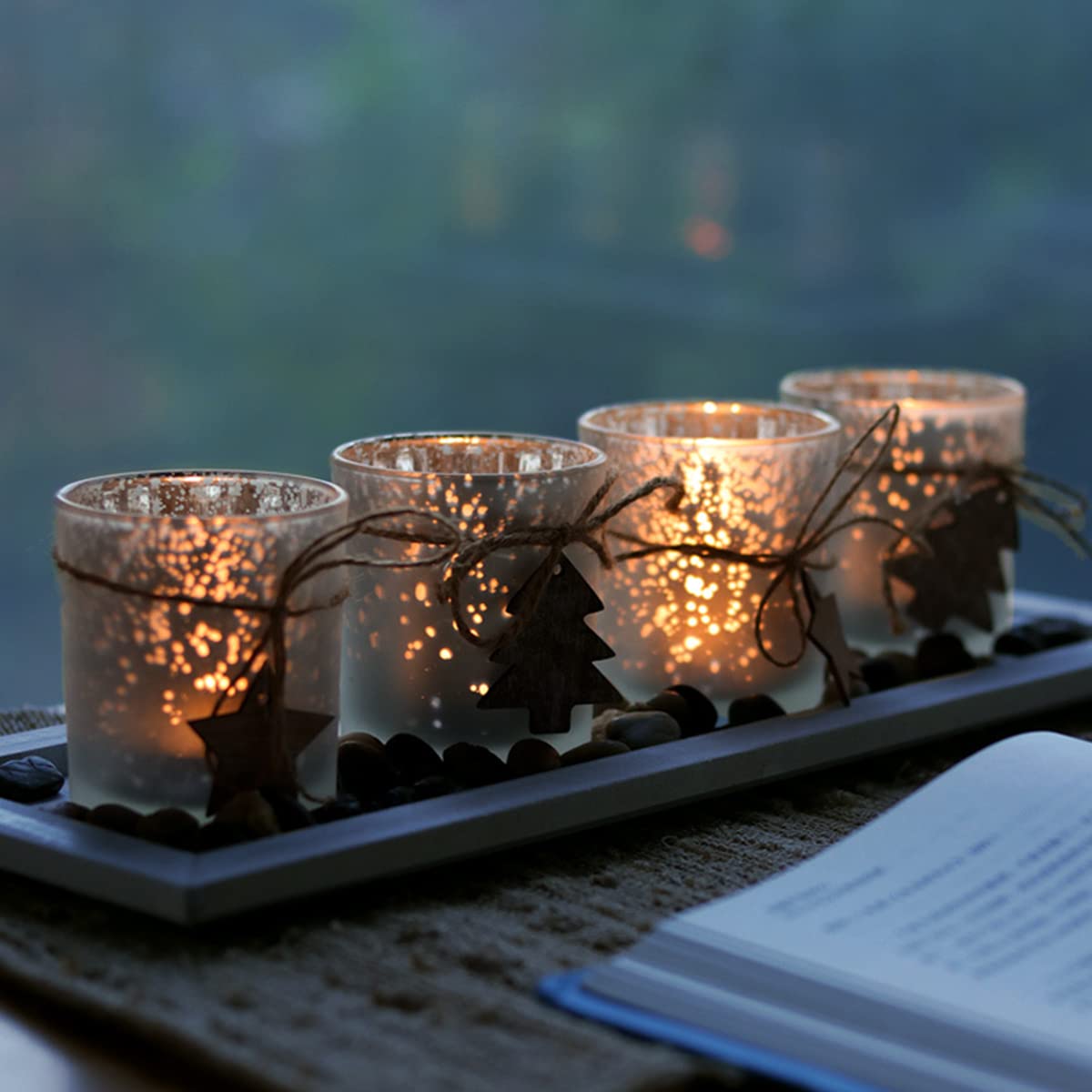 Dekoracyjny świecznik zestaw 4 szt. z tacą i skałami, bożonarodzeniowy zestaw szklanych świeczników, świeczniki na świeczki tealight stół elementy centralne na stolik kawowy stół sklep salon dekoracja domu