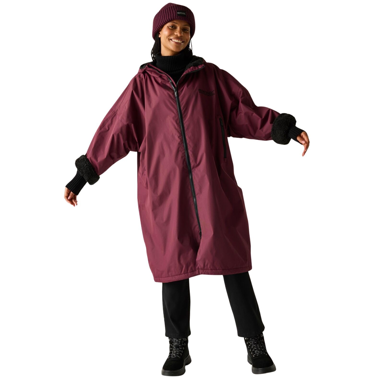 Regatta Outdoor Active Unisex Waterproof Changing Robe - Fig - SM
