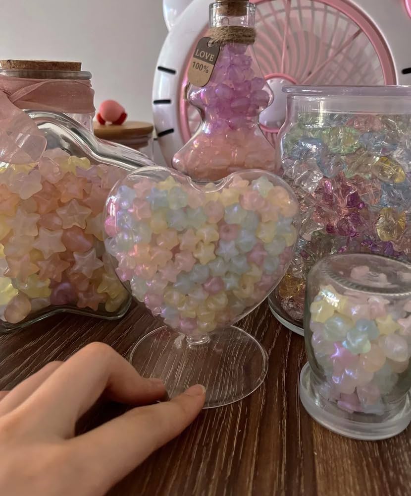 フェントン】 透明のピンクガラスに手書きの小さな花柄が可愛い