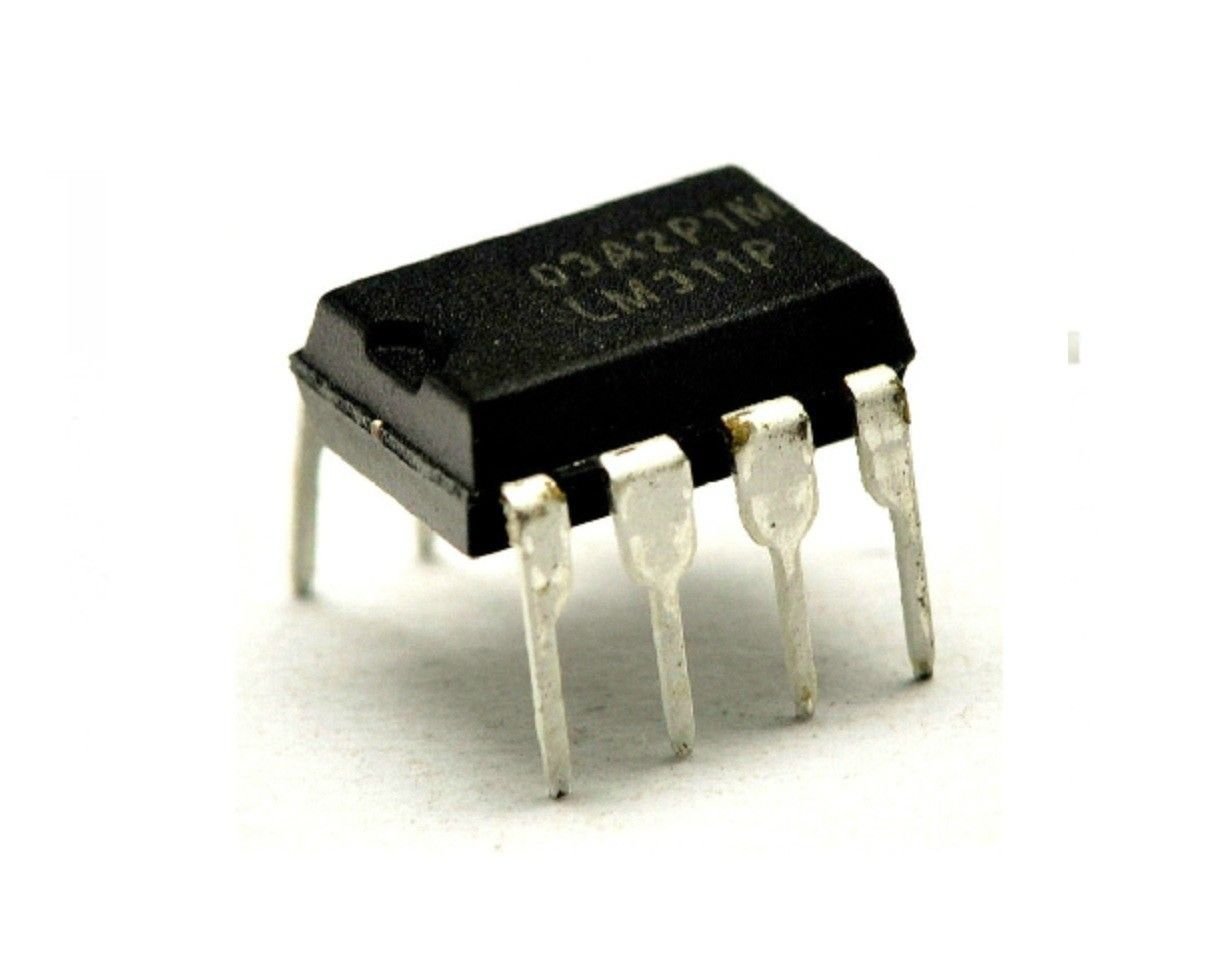 Generic 5PCS DIP-8 LM311P LM311 Voltage Comparators DIP 8 IC -NEW