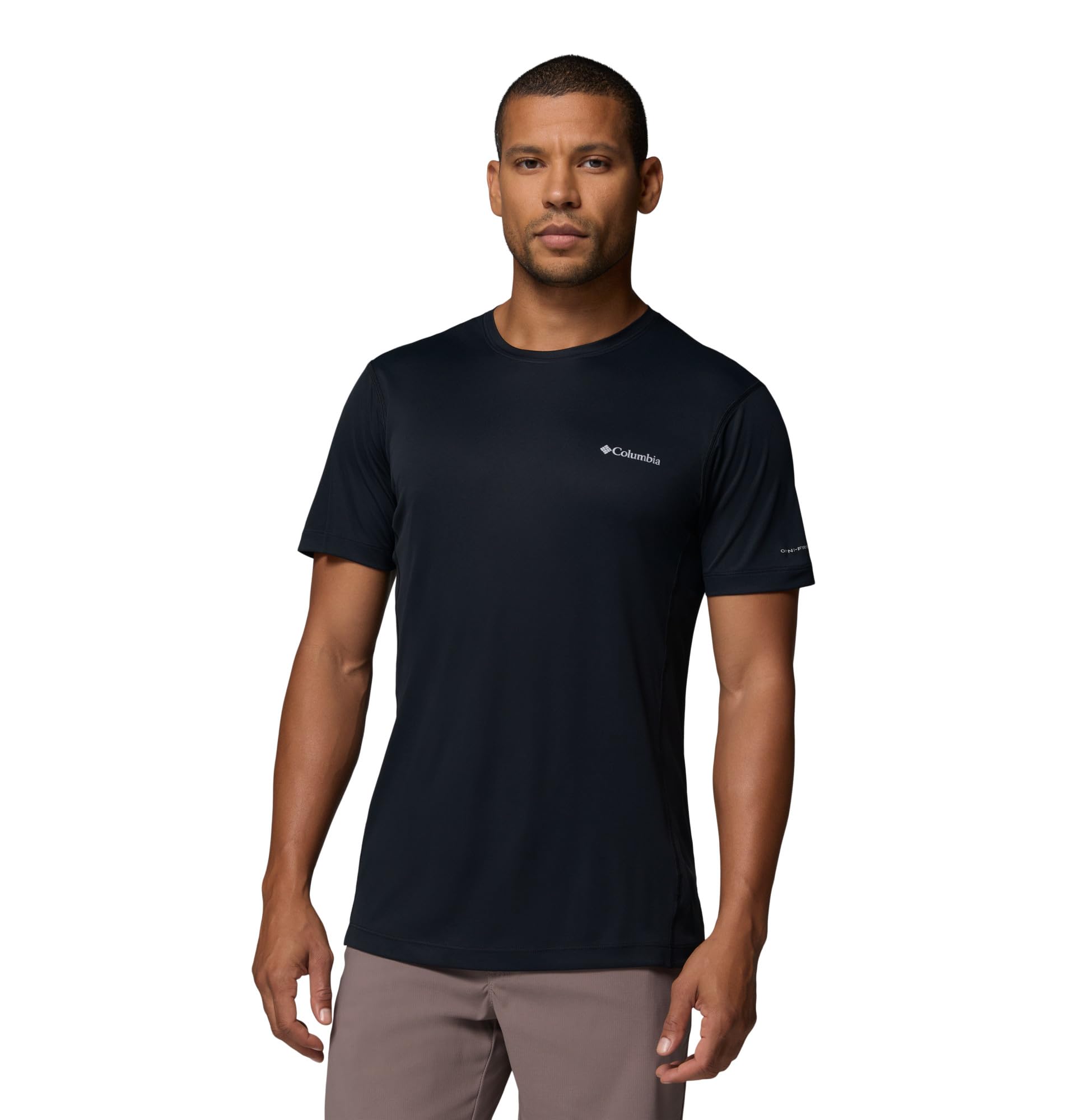 Columbia Men's Zero Rules Light Short Sleeve Crew, Technical Short Sleeve T-Shirt, Black, Small